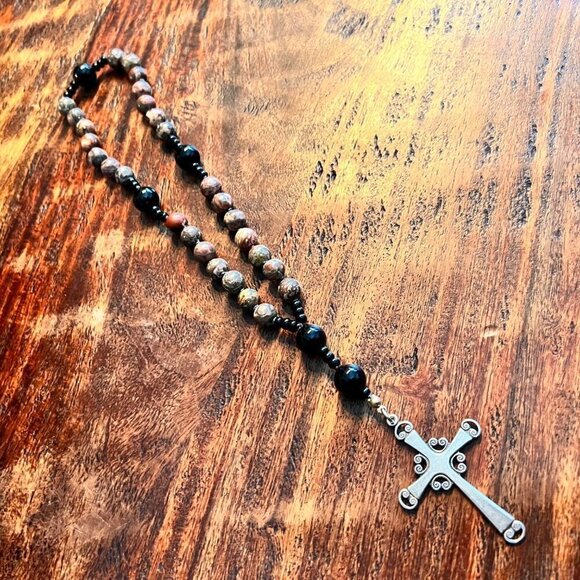 Natural Stone Chaplet Rosary - Picture 7 of 11